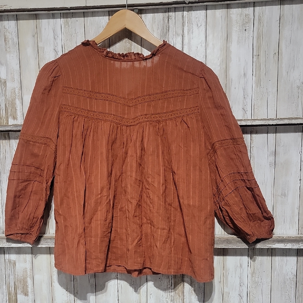 Universal Thread Blouse Size Medium - image 3